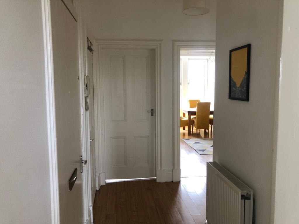 Lovely 2 Bedroom Apartment Close To City Centre Эдинбург Экстерьер фото